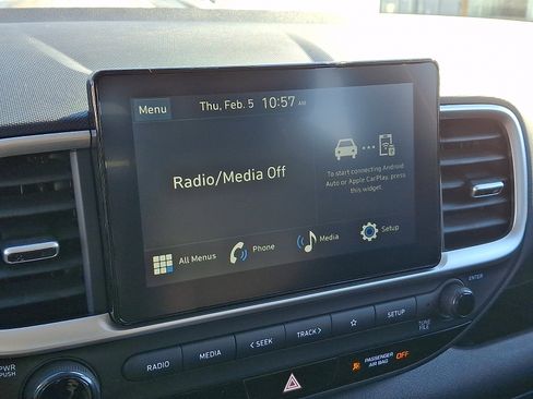 New 2026 Hyundai Venue SE image 16