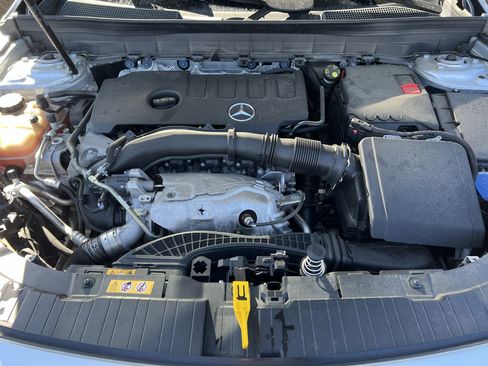 Certified 2022 Mercedes-Benz GLB 250 250 image 36