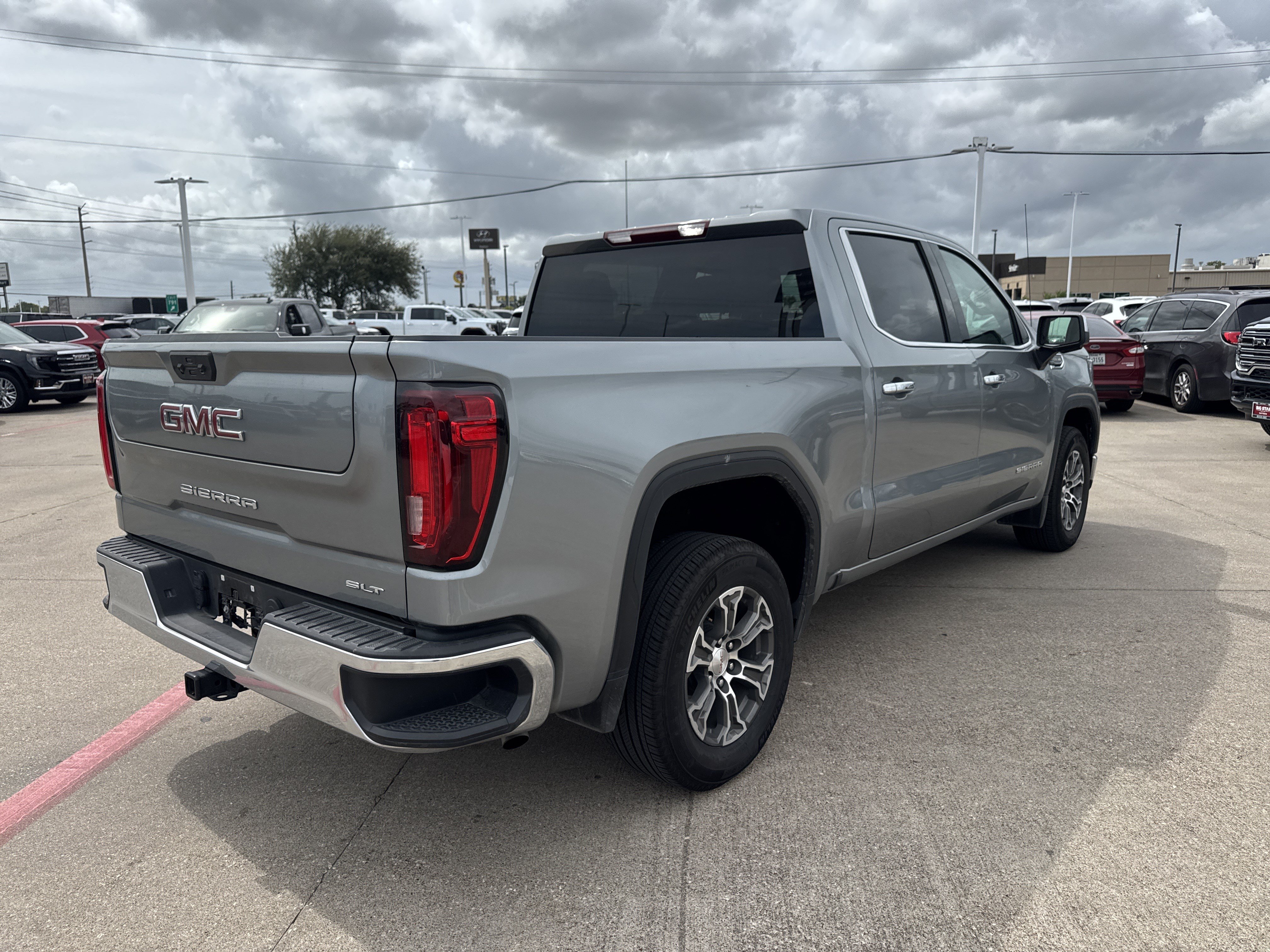 Used 2026 GMC Sierra 1500 SLT RWD image 11