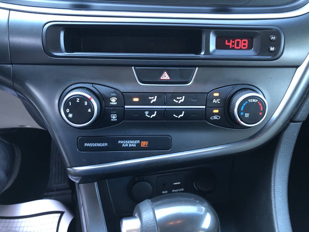 Used 2015 Kia Optima LX FWD image 14