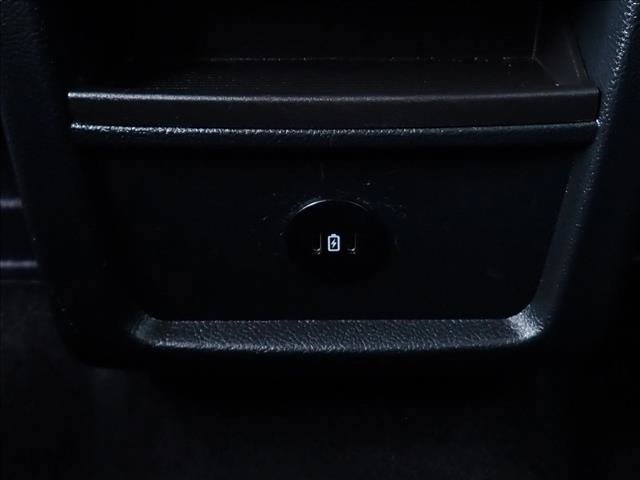 Used 2024 Ford Edge SEL AWD/4WD image 10