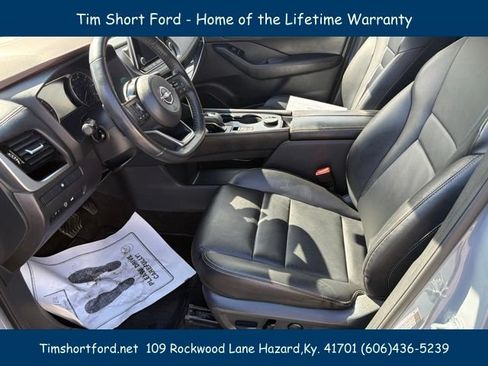 Used 2023 Nissan Rogue SL AWD/4WD image 8