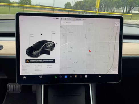 Used 2018 Tesla Model 3 Performance image 11