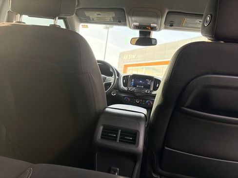 Used 2022 GMC Terrain SLE w/ Driver Convenience Package image 42