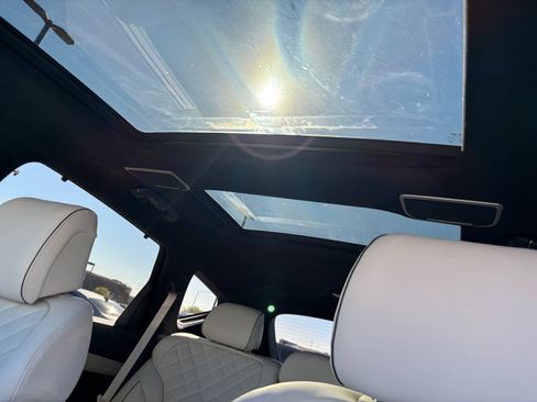 Used 2026 Genesis GV80 3.5T Prestige image 33