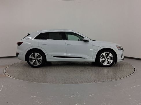 Certified 2024 Audi Q8 e-tron Premium Plus w/ Premium Plus Package image 8