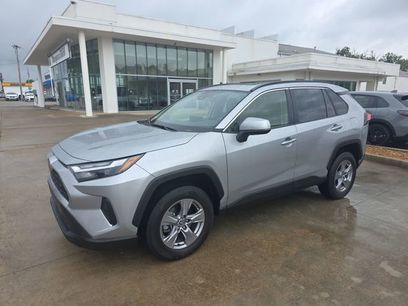Used 2022 Toyota RAV4 XLE w/ Convenience Package