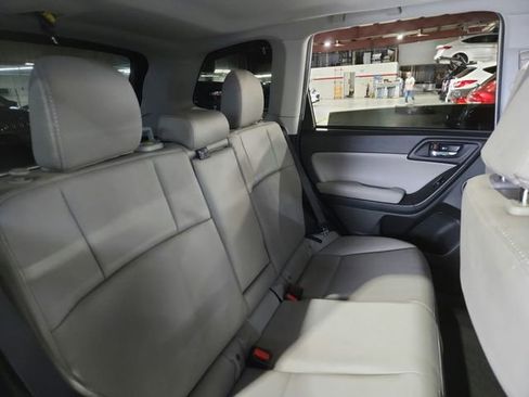Used 2015 Subaru Forester 2.5i Touring w/ Eyesight & Navigation System AWD/4WD image 25