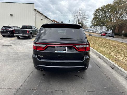 Used 2022 Dodge Durango SXT w/ Blacktop Package image 10