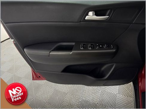 Used 2017 Kia Sportage EX w/ EX Premium Package image 8