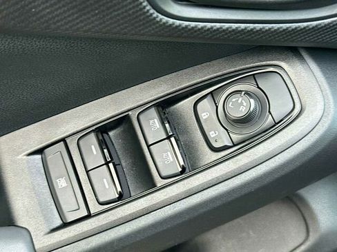 Certified 2025 Subaru Crosstrek 2.5i Sport w/ Popular Package #3A image 13