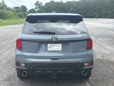 Used 2023 Honda Passport EX-L image 4