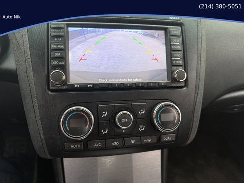 Used 2010 Nissan Altima 3.5 SR w/ Leather Pkg FWD image 11