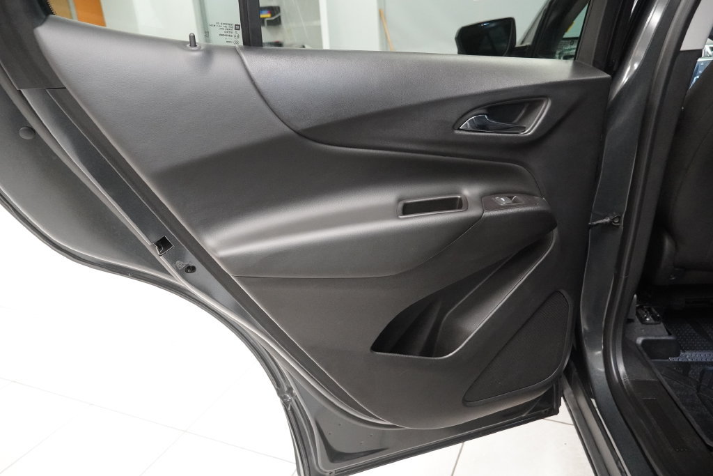 Used 2020 Chevrolet Equinox LT FWD image 26