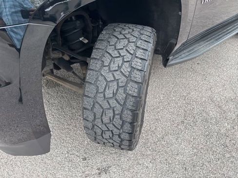 Used 2015 Chevrolet Tahoe LT image 4