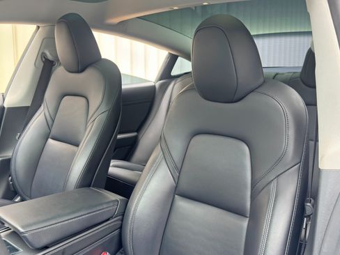 Used 2023 Tesla Model 3 Standard Range RWD image 40