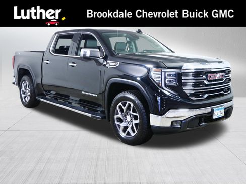 Used 2023 GMC Sierra 1500 SLT w/ SLT Premium Package AWD/4WD image 1