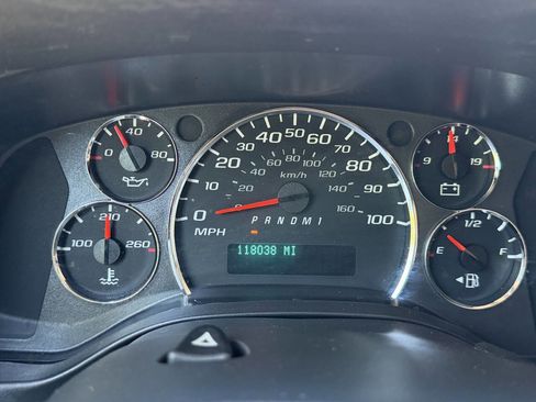 Used 2012 Chevrolet Express 2500 RWD image 14