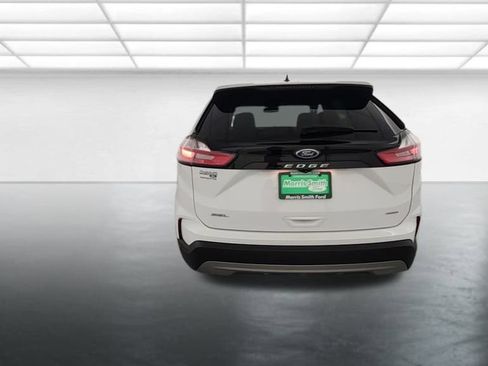 Used 2022 Ford Edge SEL image 7