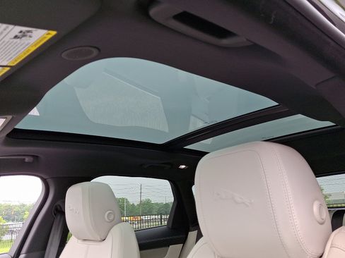 New 2026 Jaguar F-PACE R-Dynamic S image 12