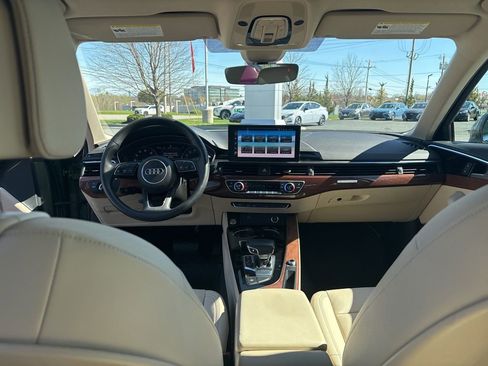 Used 2023 Audi A4 2.0T Premium image 12