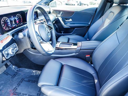 Used 2025 Mercedes-Benz CLA 250 image 19