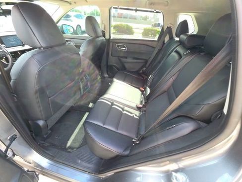 Used 2021 Nissan Rogue SV w/ Premium Package FWD image 24
