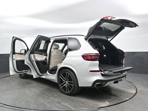 Used 2023 BMW X5 M50i w/ Executive Package image 54