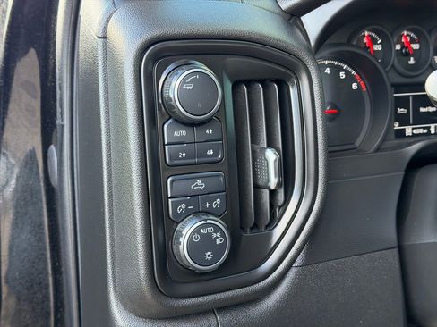 Used 2020 Chevrolet Silverado 1500 Custom Trail Boss w/ Custom Convenience Package image 16