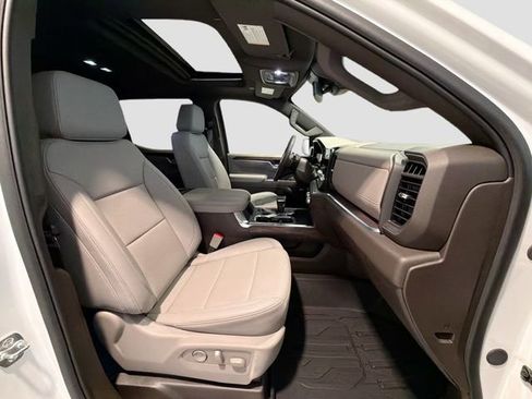 Certified 2026 GMC Sierra 1500 SLT w/ SLT Premium Package image 26