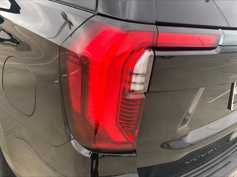 Used 2025 GMC Yukon Denali Ultimate image 24