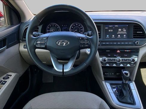 Used 2020 Hyundai Elantra Value Edition FWD image 6