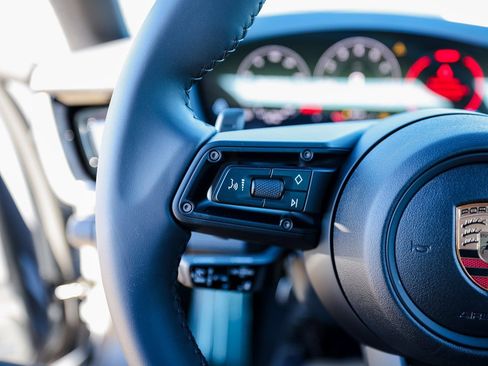 New 2026 Porsche Panamera image 17