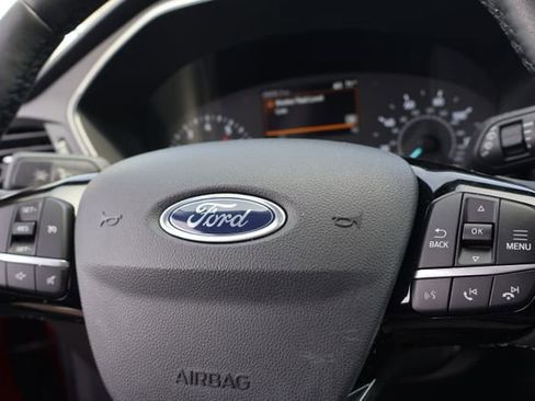 Used 2022 Ford Escape SE w/ Convenience Package image 10