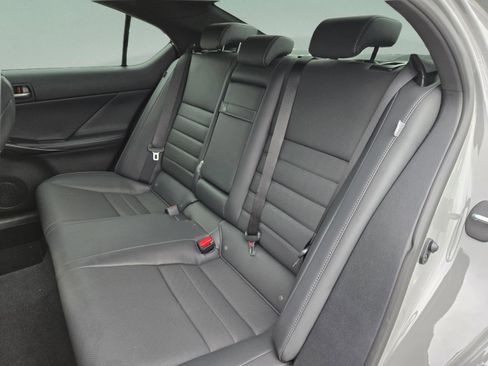 Used 2025 Lexus IS 350 F Sport RWD image 16