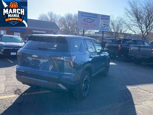 New 2026 Chevrolet Equinox LT image 7