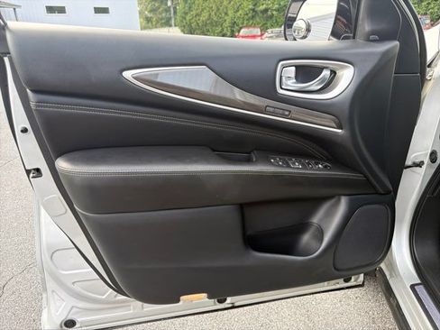 Used 2019 INFINITI QX60 Luxe AWD/4WD image 13