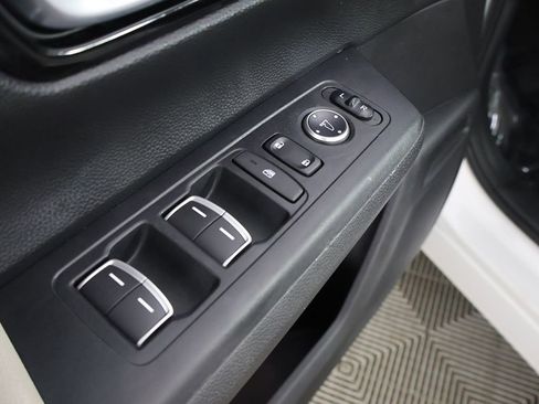 Used 2024 Honda CR-V EX-L image 39