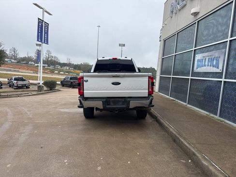 Used 2023 Ford F250 Lariat w/ Lariat Ultimate Package image 6