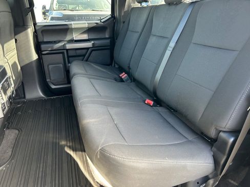 Used 2018 Ford F150 XLT w/ Equipment Group 302A Luxury image 11