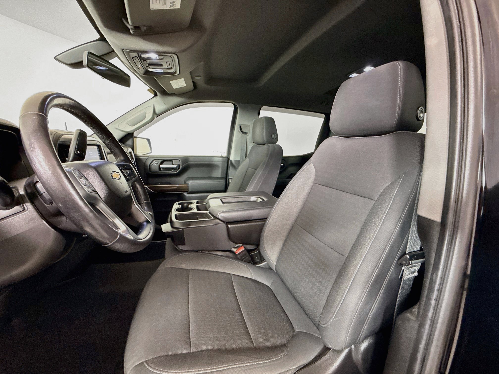 Used 2020 Chevrolet Silverado 1500 LT w/ All-Star Edition AWD/4WD image 11