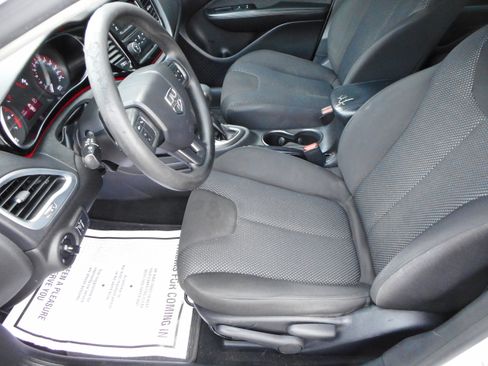 Used 2016 Dodge Dart SE w/ Convenience Group image 13