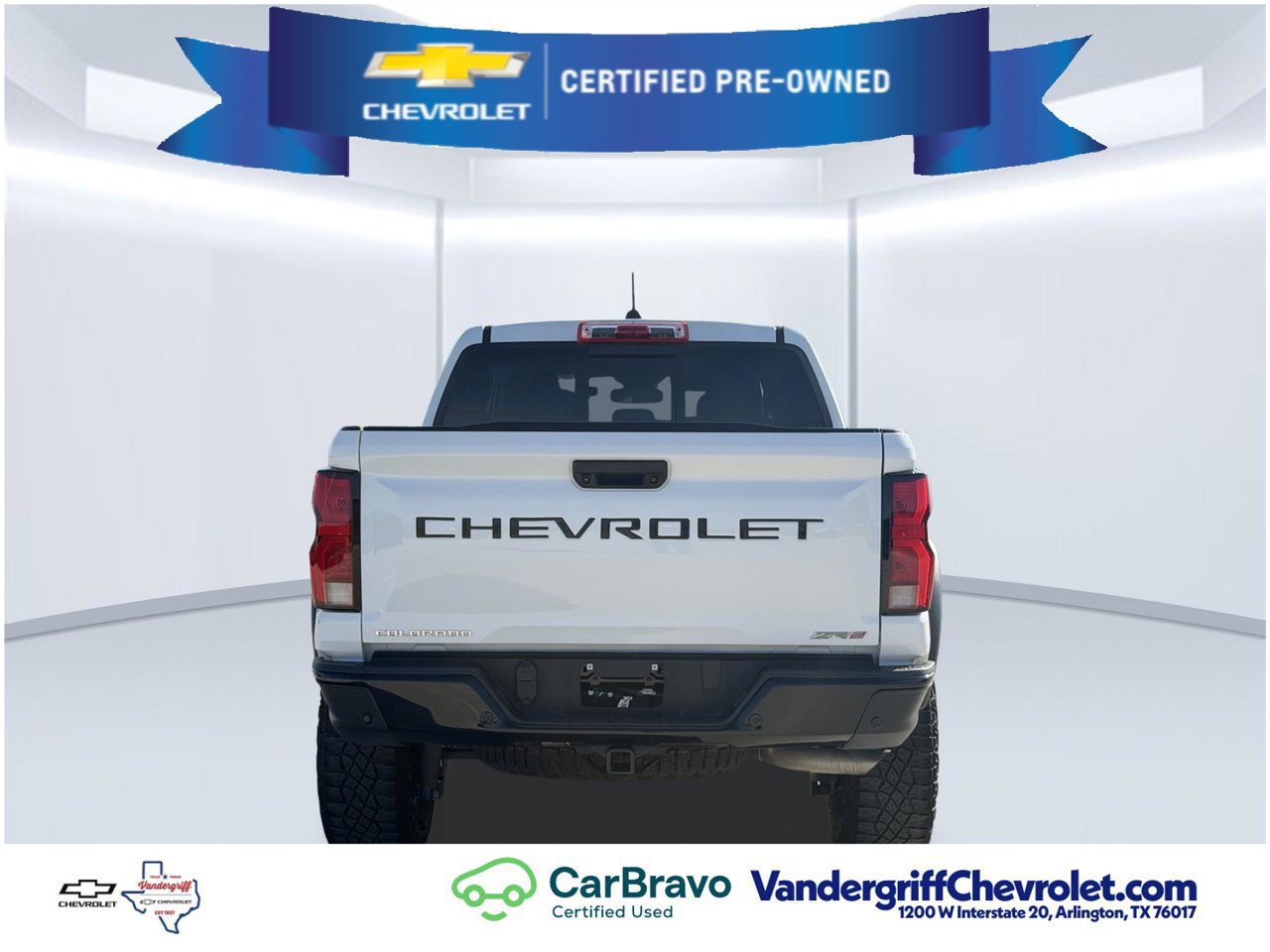 Used 2024 Chevrolet Colorado ZR2 w/ ZR2 Convenience Package III AWD/4WD image 5