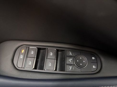 Certified 2026 INFINITI QX60 Sport w/ Dark Cargo Package AWD/4WD image 15