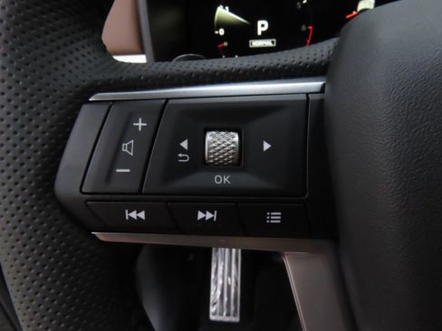 New 2025 Mitsubishi Outlander SEL image 12