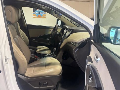 Used 2017 Hyundai Santa Fe Sport w/ 2.4L Tech Package 04 image 15