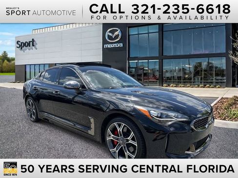 Used 2020 Kia Stinger GT2 RWD image 1