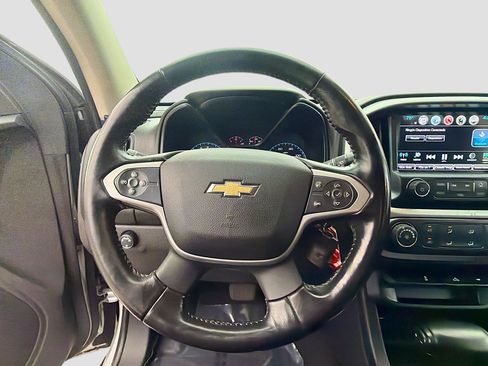 Used 2017 Chevrolet Colorado LT image 34