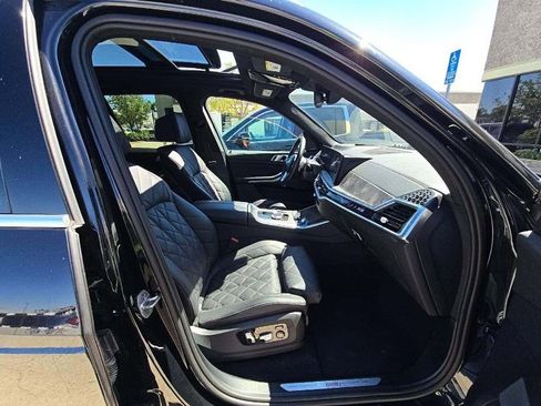 Used 2025 BMW X5 sDrive40i w/ Climate Comfort Package RWD image 14