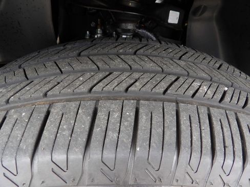 Used 2022 Nissan Frontier S image 46